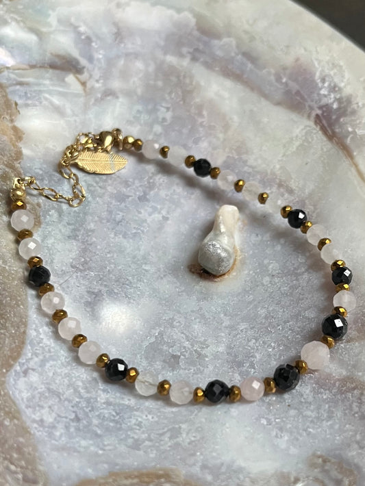 Bransoletka Z dystansem Zazdrość