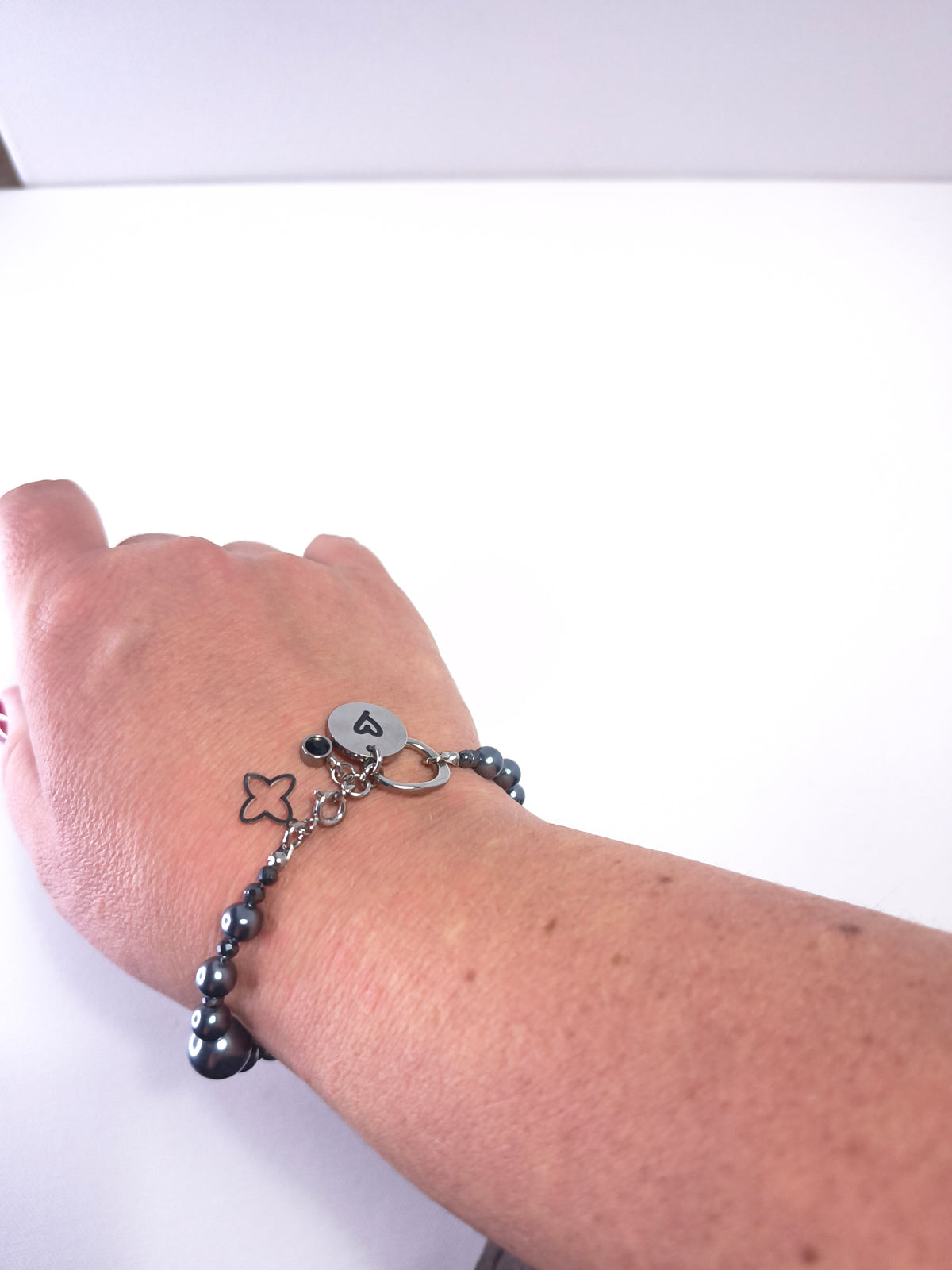 L'Espace City Onyx and Hematite Bracelet