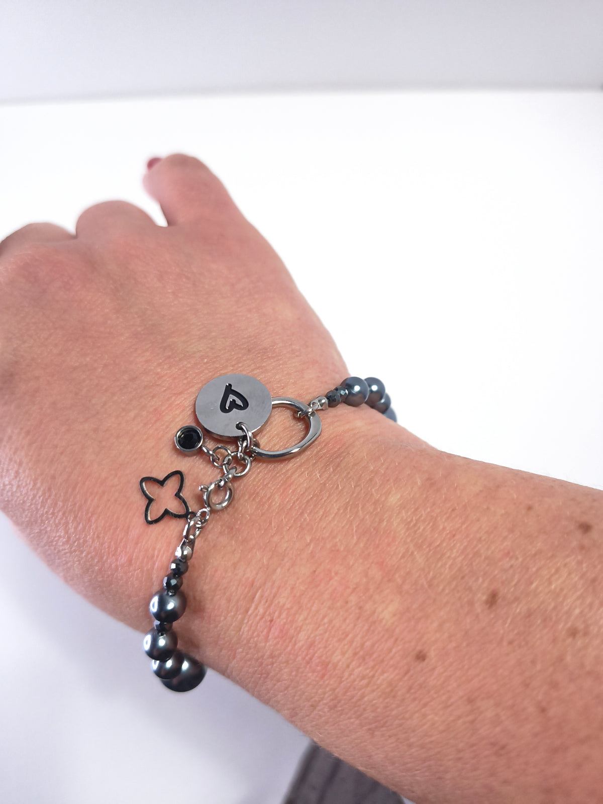 L'Espace City Onyx and Hematite Bracelet